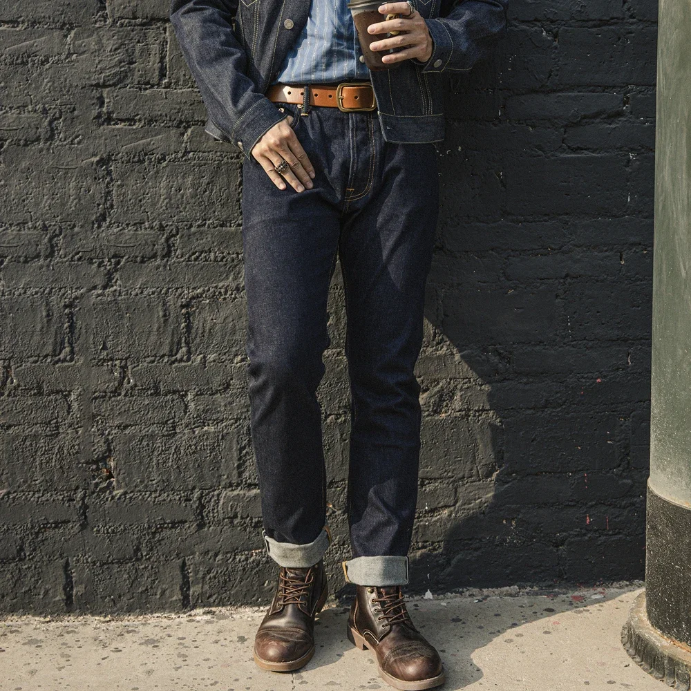 Red Tornado 12oz Slim Straight - Levis Jeans 501 reseña y precio